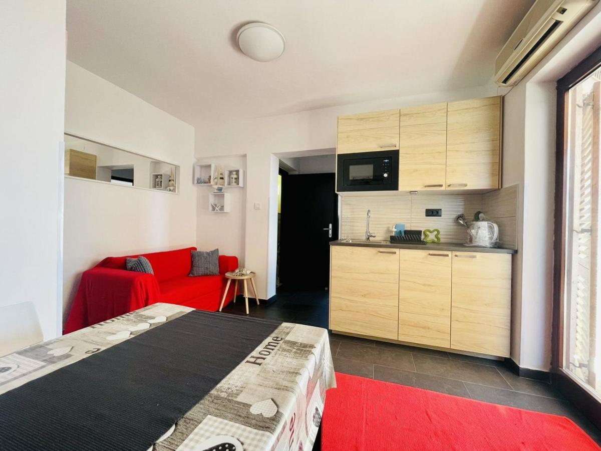 Vila Beleca Krk - Apartments Rest & Sea Krk Town Dış mekan fotoğraf