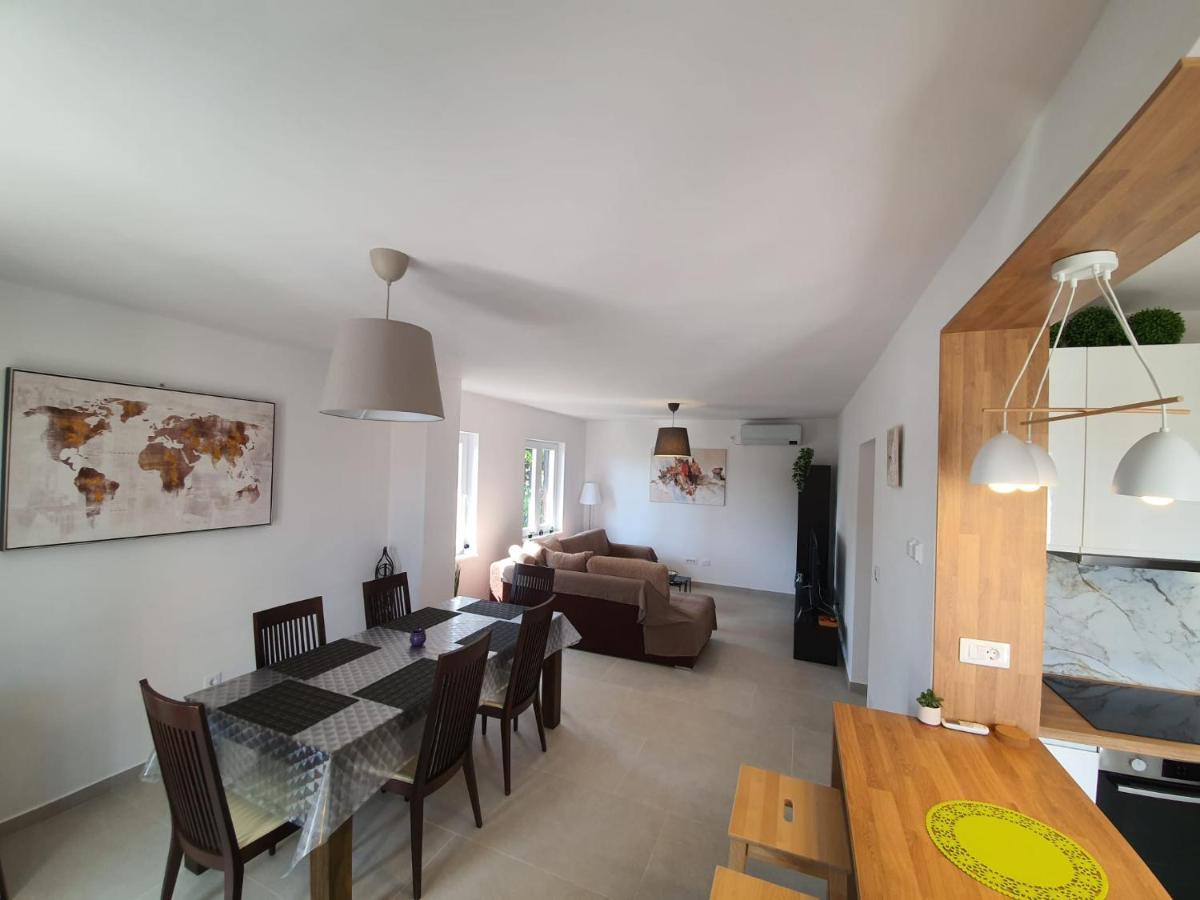 Vila Beleca Krk - Apartments Rest & Sea Krk Town Dış mekan fotoğraf